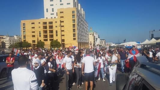 Photo: Protesters march from Martyrs Square to Beirut streets