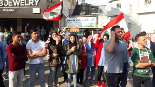 مسيرة لحراك طلاب عكار للمطالبة بحكومة إنقاذية