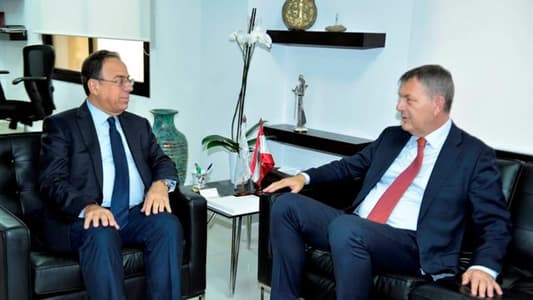 Bteish, Lazarrini discuss current economic situation