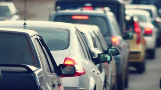 Heavy traffic congestion on the western route of Jounieh highway after people rushed to fill gas from a station that did not close