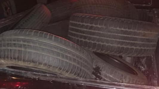 The army arrested the owner of a vehicle transporting tires to be burnt with diesel fuel on Antelias-Rabweh road