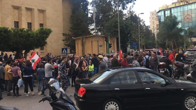 مراسلة mtv: مسيرة ستنطلق بعد لحظات من المتحف الى السوديكو ومن ثم تتجه الى رياض الصلح 