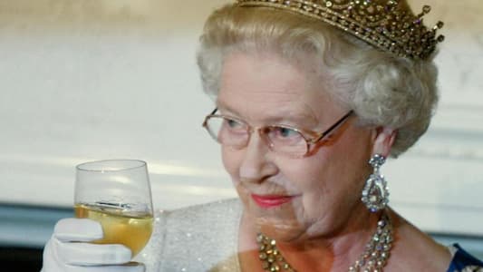 This Is Why the Queen Insists on Round Ice Cubes in Her Drinks