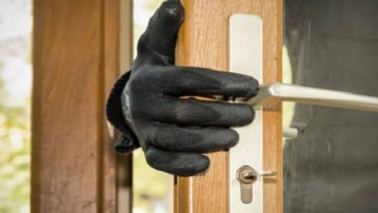 في لبنان: سرقت منزل زميلتها بعدما أخذت المفتاح من حقيبتها 