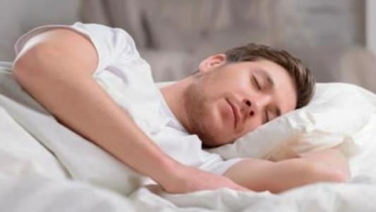 النوم غير الصحي قد يسبب مشكلات صحية في القلب