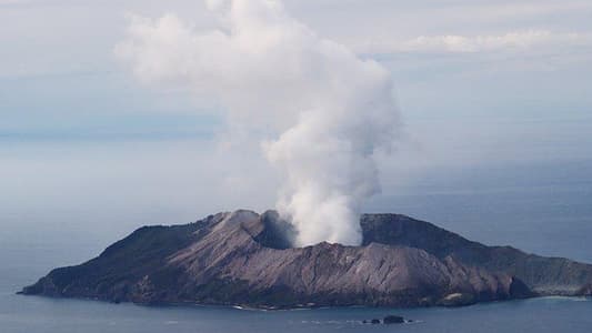 غواصون يفتشون عن ضحايا بركان نيوزيلندا الأخير