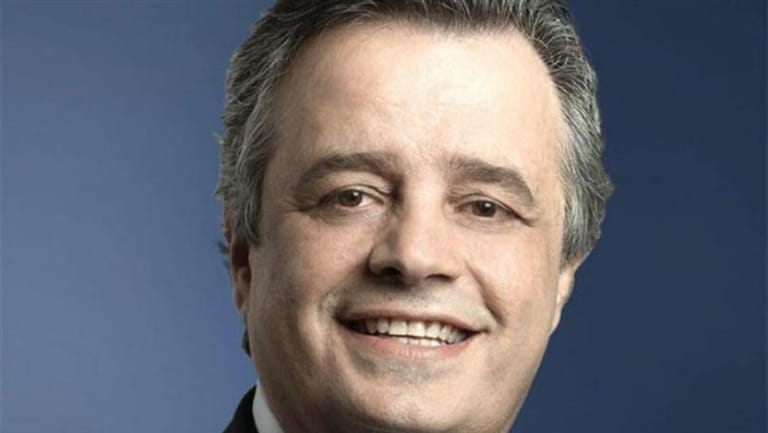 عازار: إزدواجية مخيفة في التعاطي السياسي