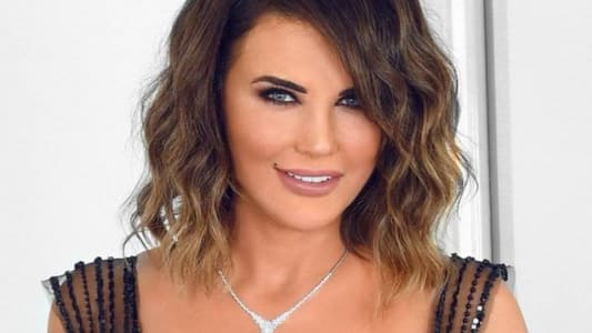 منى أبو حمزة لشاب شيعي: "إذا كنا بغربة إنت بتحميني"