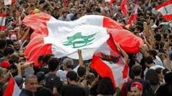 مراسلة mtv: حشود كبيرة في ساحة رياض الصلح في هذه الأثناء