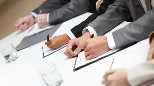 جوّ طائفي في الإجتماع
