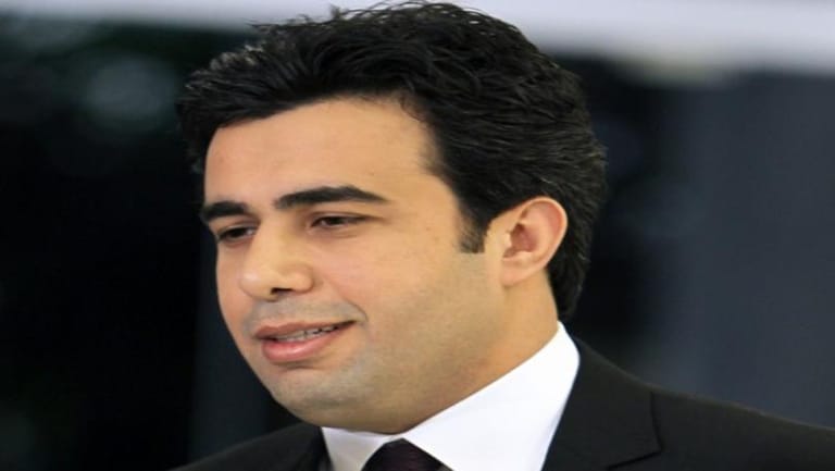 عقاب صقر ينفي استقالته من "المستقبل": تلفيق سخيف