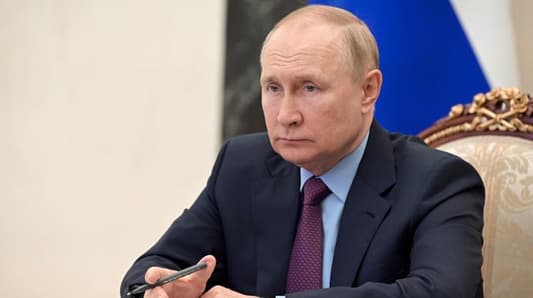 Putin says Moscow to place nuclear weapons in Belarus