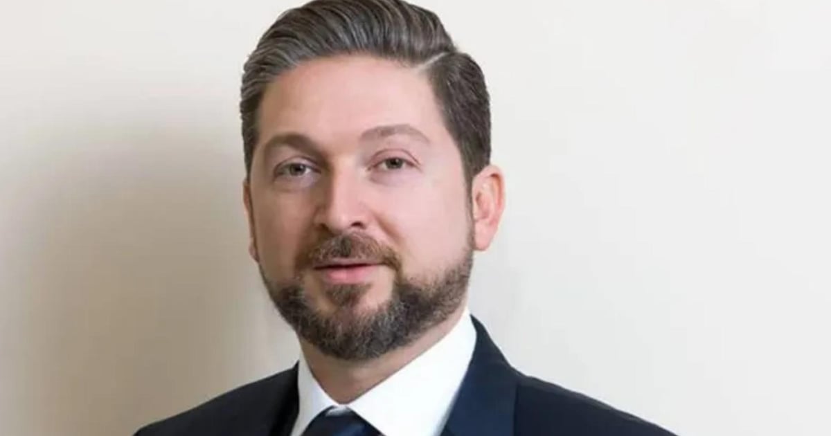 كرامي: كرامة أهل بيروت خط أحمر

@faysalkarame