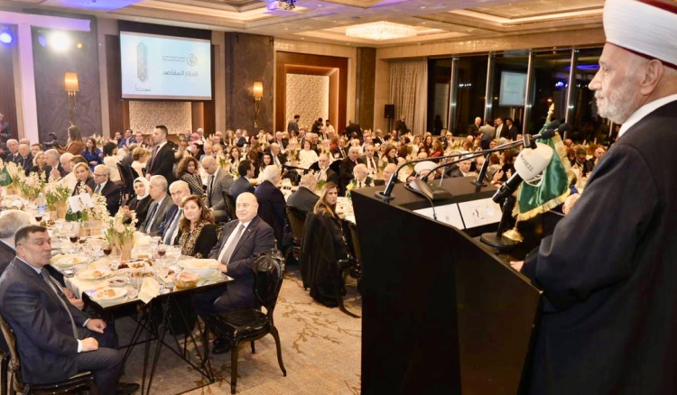 المفتي دريان لسلام: نحن معك