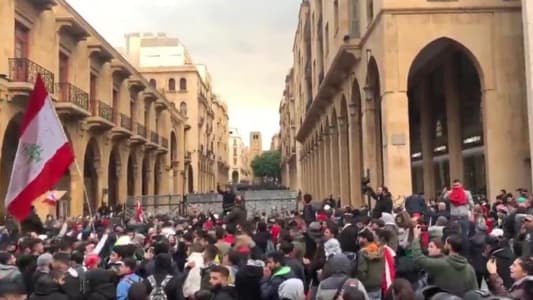 Clashes escalate along Beirut Municipality Street