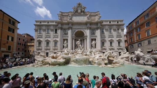 إجراءات جديدة لحماية النوافير الفنية في روما من عبث السياح