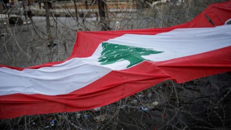 أيهما أظلم.. السلطة أم المصارف؟