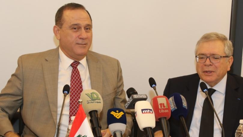"وفُرجت على الصناعيين"... 100 مليون دولار من مصرف لبنان