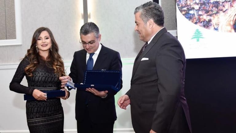 هيفا شربل تنقل نجاحات "سفراء الأرز" في كندا الى الشاشة