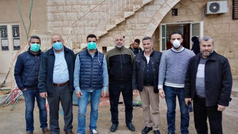 بلديات الكورة: لإقفال المؤسسات ومنع التجمعات ومراقبة الوافدين من الخارج