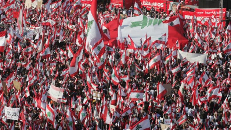 ساحة الحريّة... "لا تتركوني أنتظر طويلاً"