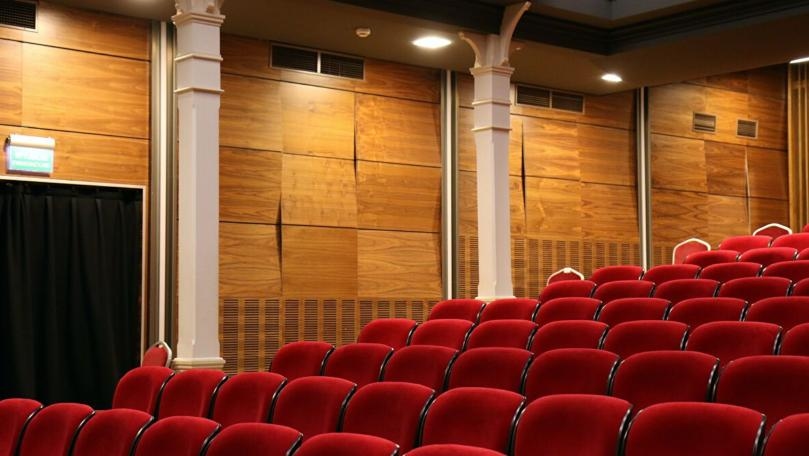 Hollywood’s Box Office Records Zero Takings for First Time Ever