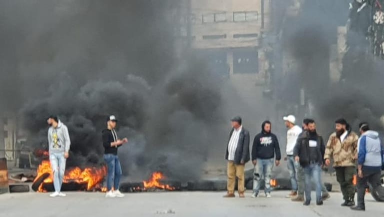 Photo: Halba main road blocked by protesters demanding the release of activists Ghaith Hammoud and Miraz al-Joundi