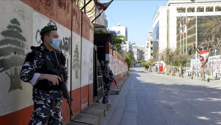 أزمة وباء... أم إفلاس سلطة؟