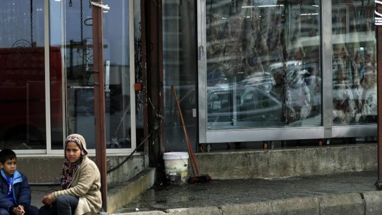 الـ400 ألف من خزينة الدولة وهذه تفاصيل توزيعها