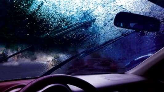 التحكم المروري: يُطلَب من السائقين توخّي الحذر وتخفيف السرعة على طريق ضهر البيدر بسبب كثافة الأمطار والضباب