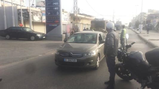 محاضر ضبط بحق السيارات المخالفة لقرار وزارة الداخلية في صور  