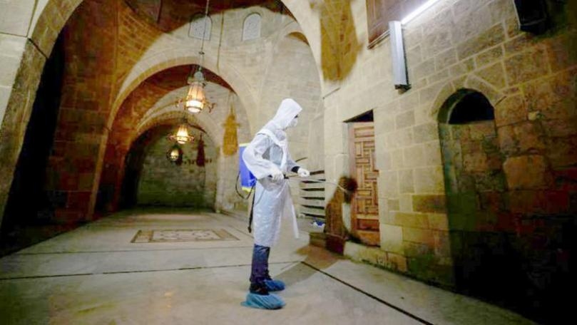 الأزمة تضرب مساعدات المحتاجين!