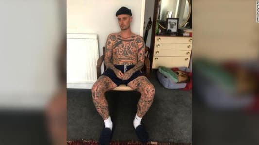 Man Tattoos Himself Every Day Since Self-Isolation