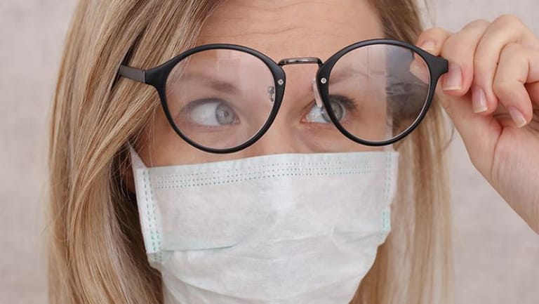 How to Stop Your Glasses From Fogging Up When You Wear a Mask