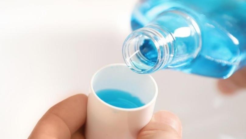 Scientists Call for Research into Whether Mouthwash Could Reduce Covid-19 Spread