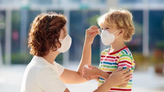 Masks Too Dangerous for Children under Two, Japan Medical Group Says