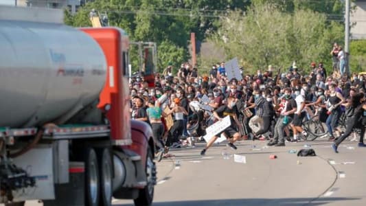 Truck drives into protesters on Minneapolis highway