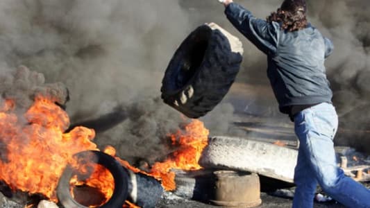 قطع الطريق الدولية في البداوي احتجاجا على الأوضاع الاقتصادية 