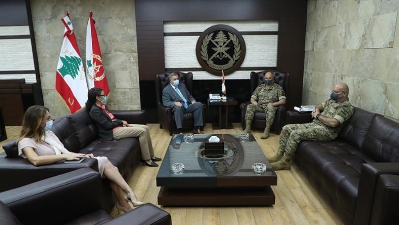 Army chief inspects Fouad Shehab College, meets UN's Kubis, Italian ambassador