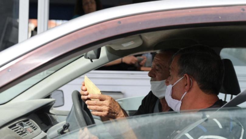 Cyprus starts reopening checkpoints closed because of COVID-19