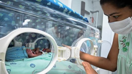 كولومبيّة مصابة بفيروس "كورونا" تنجب طفلها وهي في غيبوبة