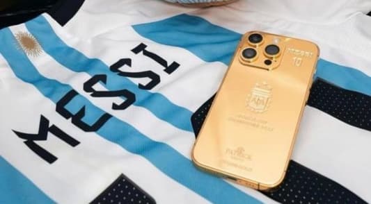 Messi Gifts World Cup-Winning Argentina Team 35 Gold IPhones