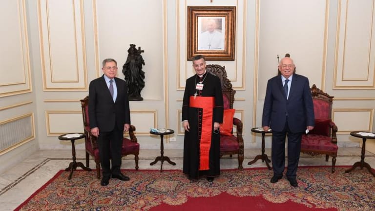 السنيورة من بكركي: استعادة الثقة وإخراج لبنان من الانهيار بتأليف حكومة اختصاصيين غير حزبيين