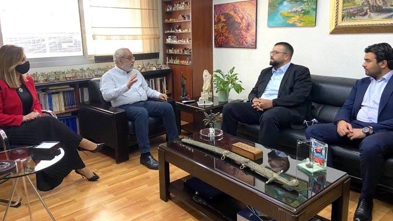 أوهانيان وبقرادونيان تابعا مع أحمد الحريري شؤونا رياضية