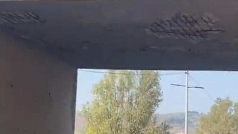 في لبنان: إنهيار جزء من جسر