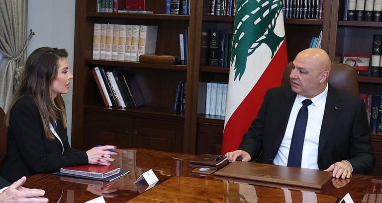 أورتاغوس في بيروت: أنظروا حولكم الشرع سيصل إلى البيت الأبيض