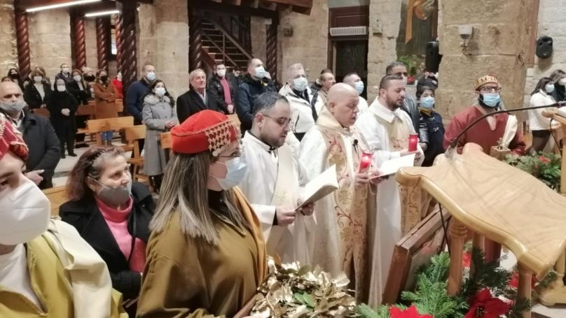 قداس ميلادي في القليعة