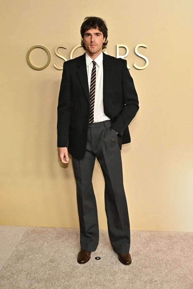 أبرز النجوم والنجمات في حفل غداء المرشحين لجوائز الأوسكار