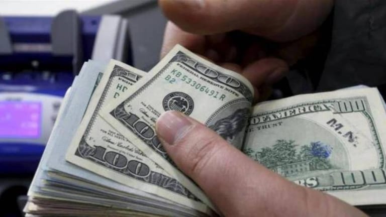 هؤلاء سيشملهم قرار دفع 400 دولار... والمصارف ستلتزم