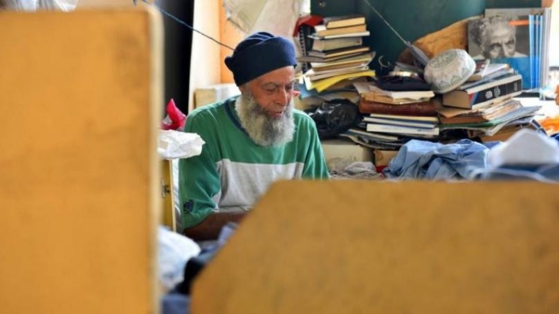 This man’s most precious collection was burned… Let's help him together!
